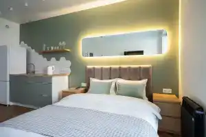 Квартиры посуточно на Уральской 20