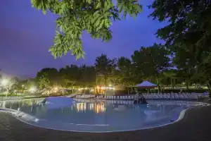 Family Park i Pini, Фьяно-Романо