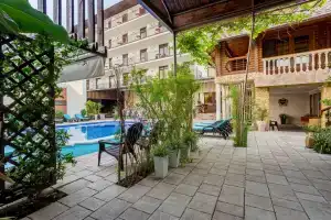 Гостевой дом «Лаура», Лазаревское