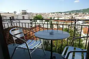 Pension Margarita Comfort Single Room, Скиатос