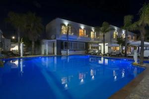 Room Family For 4, Ставрос