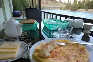 Заря, Хорог