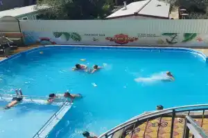 Гостиница у дяди Васи, Межводное