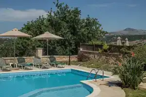 Dafni - Gerani Villas With Private Pooi, Герани