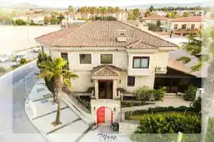 Muup AlacatI, Алачати