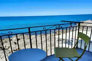 Central Room With Balcony And Amazing Sea View, Чефалу