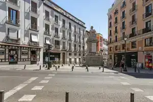 Limehome Madrid Calle de la Paloma, Мадрид