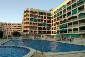 Apartamentos Turquesa La Pineda 3000, Ла-Пинеда