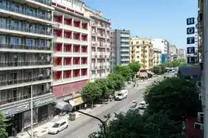 Black Onyx Comfort Suites, Салоники