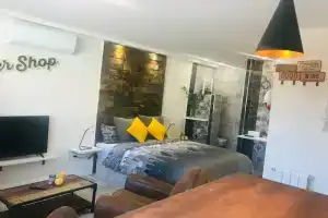 T-homes Cuenca, Мадрид