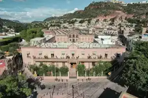 Hotel Hércules, Керетаро