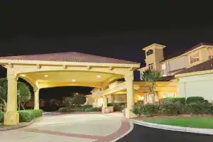 La Quinta Inn & Suites by Wyndham Myrtle Beach Broadway Area, Миртл Бич