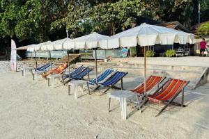 Crescent Bay Resort, Остров Самет