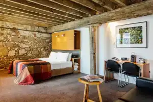 The Henry Jones Art Hotel, Хобарт