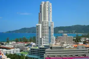 M1301 Patong Tower - Sea View Flat 100mt to the Beach, Патонг