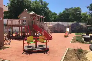 Пансионат «Виринея», Угловое
