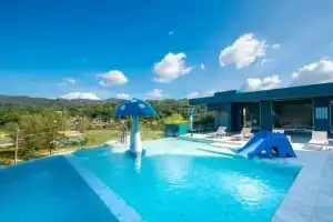 Luxury Panoramic Sea View 2Bedroom, Камала