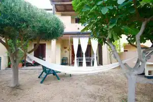 Casa Antonella, Ольбия