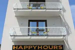 Happyrooms, Баколи
