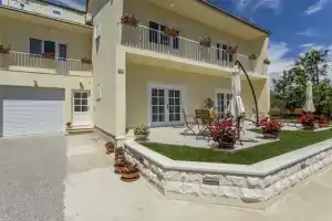 Mise Luxury Apartments, Kaštel Kambelovac