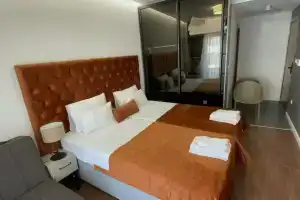 Ada Luxury Rooms, Будва