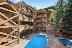 Fasching Haus Condominiums by Frias, Аспен