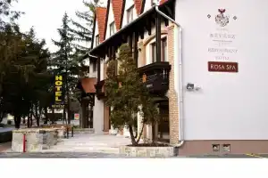 Révész Hotel és Rosa Spa, Дьер 