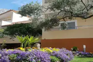 Guest House Antonia, Башка Вода