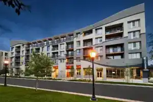 Oakwood at Broadstone Cherry Creek, Аврора