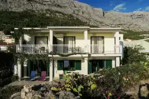 Smilja - 150 m From Pebble Beach - A1, Башка Вода