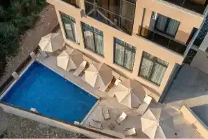 Hotel D'iman, Добра-Вода