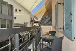 Rex Apartments, Ханья