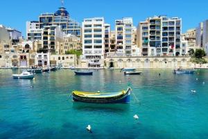 Cozy 1 Br Apartment in St Julians, Best Location, Пемброк
