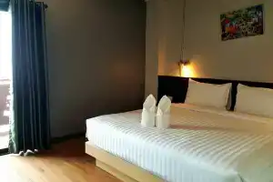 Room 2 U Hostel & Guesthouse, Хатъяй