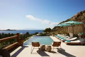 Nammos Hotel Mykonos, Псару