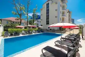 Гостиница «Черное море», Адлер