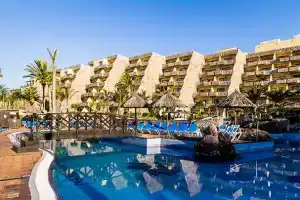 Blackstone Blubay Hotel, Дубай