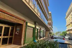 Riviera Suites, Чивитавеккья