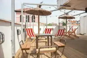 Bastardo Hostel, Мадрид