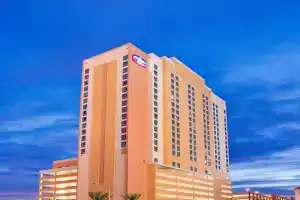 SpringHill Suites by Marriott Las Vegas Convention Center, Лас-Вегас