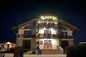 Гостиница «Антик», Гаркуша