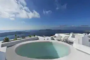 Ananda Suites, Имеровигли