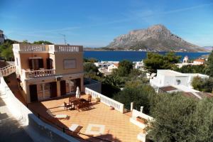 Myrties Boutique Apartments, Миртеа