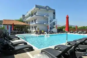 Maritime Hotel Aparts, Кремасти