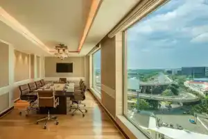 Отель «Jw Marriott Mumbai Sahar Airport»