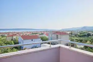 Apartments Kati, Кастель Стари