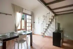 Altido Green Terraced House, Пиза