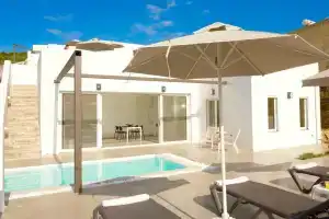 Paradiso II, Агия-Пелагия