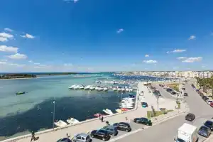 Appartamento Sirena, Порто-Чезарео