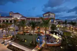 Beautiful Property in Hallandale Beach!!!, Голливуд